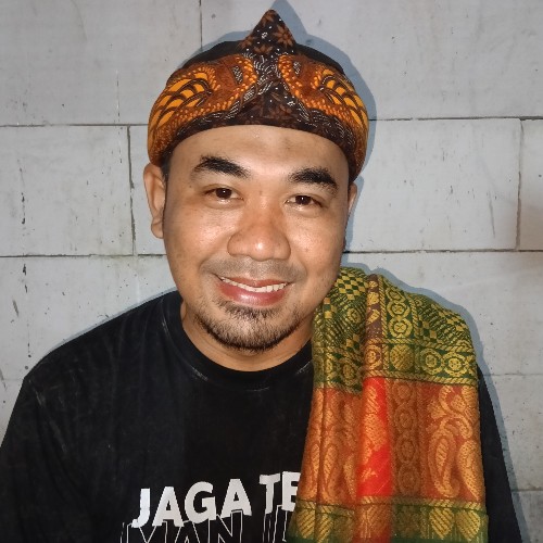 Taufik Hidayat, S. Kep, M. Kes